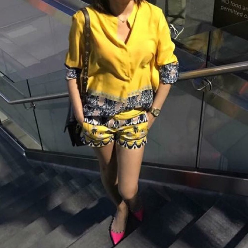 j.crew M - Picture 2 of 2